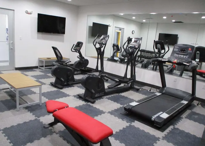 GLō Best Western Brooklyn NYC Best Western Enid OK Downtown - Convention Center Hotel