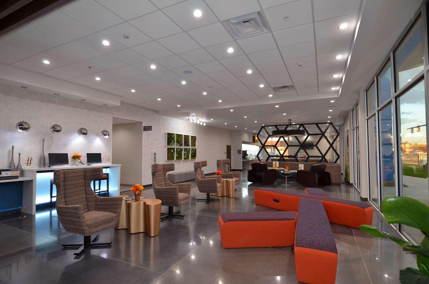Glo Western Ok Downtown - Convention Center Hotel 3*