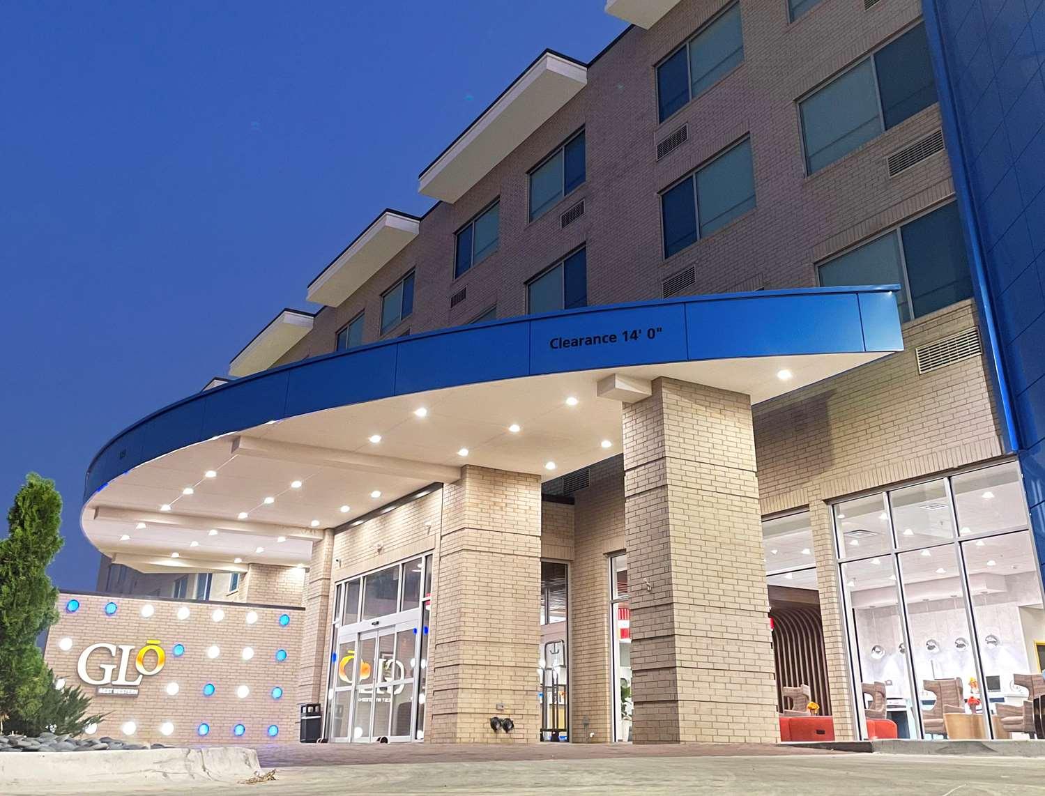Hotel Glo Western Ok Downtown - Convention Center 3*